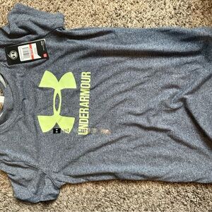 Under Armour women’s tee